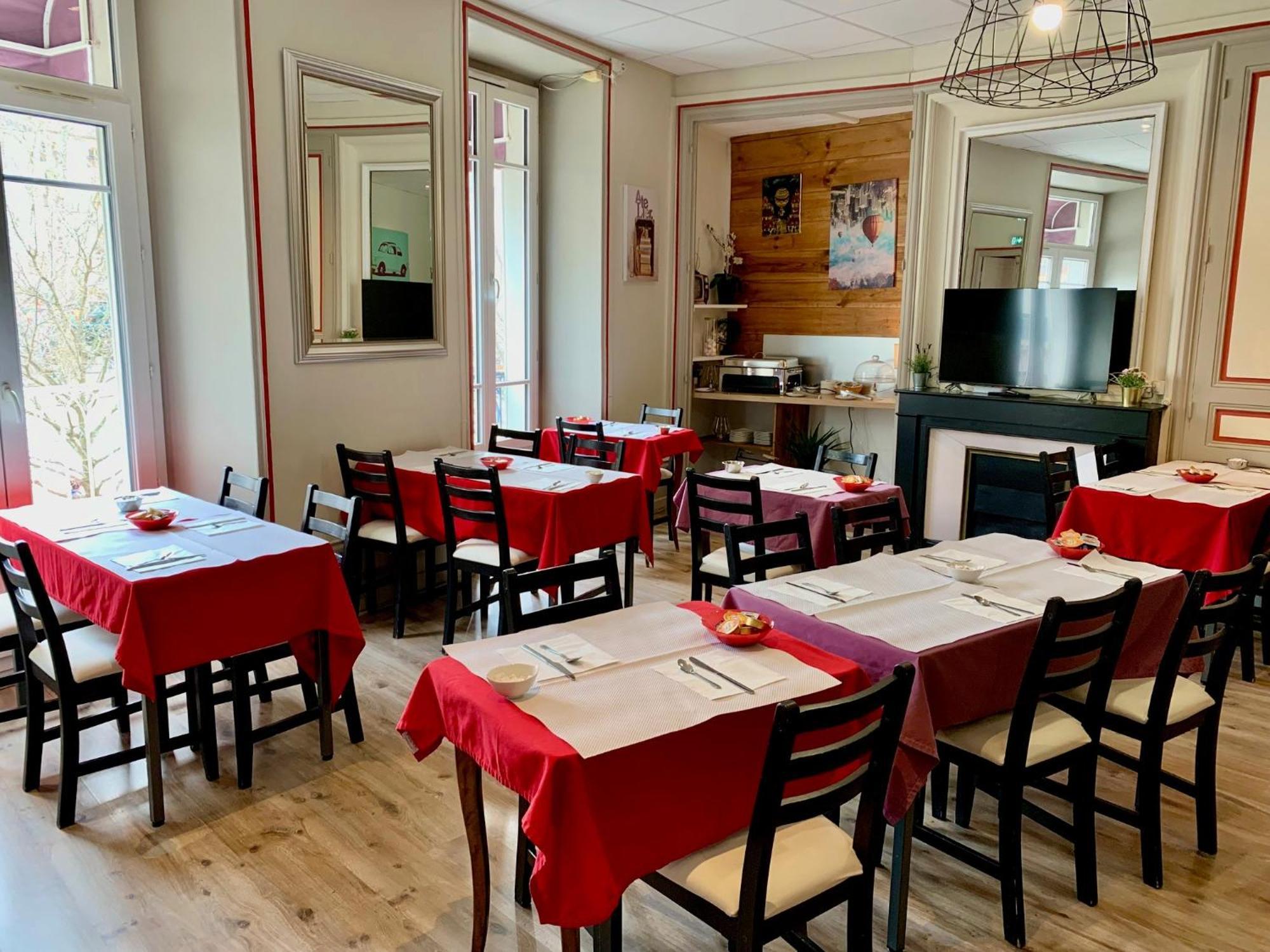 Du Midi Hotel 2*